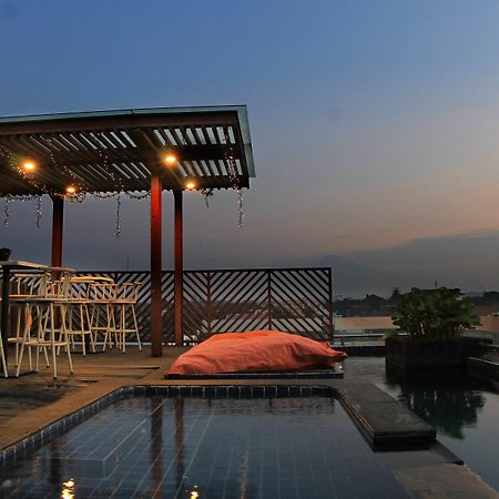 The Edelweiss Hotel يوغياكارتا المظهر الخارجي الصورة